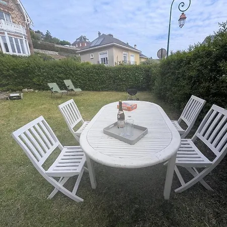 Maison La Tribu Des Roses Pensionat